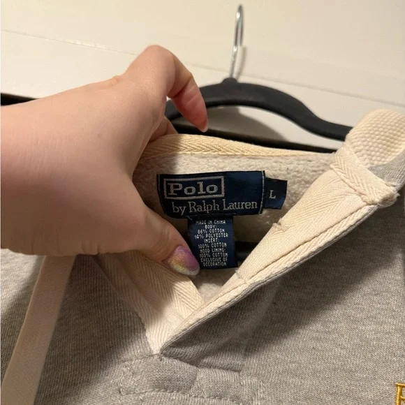 Men’s vintage Ralph Lauren hoodie - Picture 2 of 6